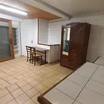 Chambres et salles d\'eau privées dans maison à partager Centre Clermont-Ferrand