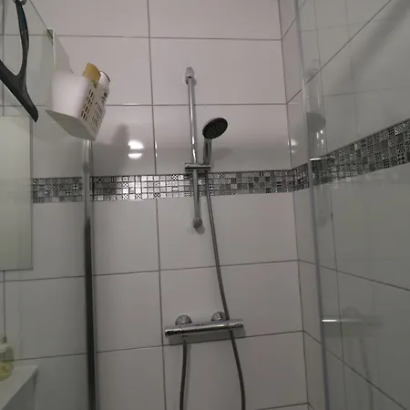 Et Salles D'eau Privées Dans Maison à Partager Centre Appartement *